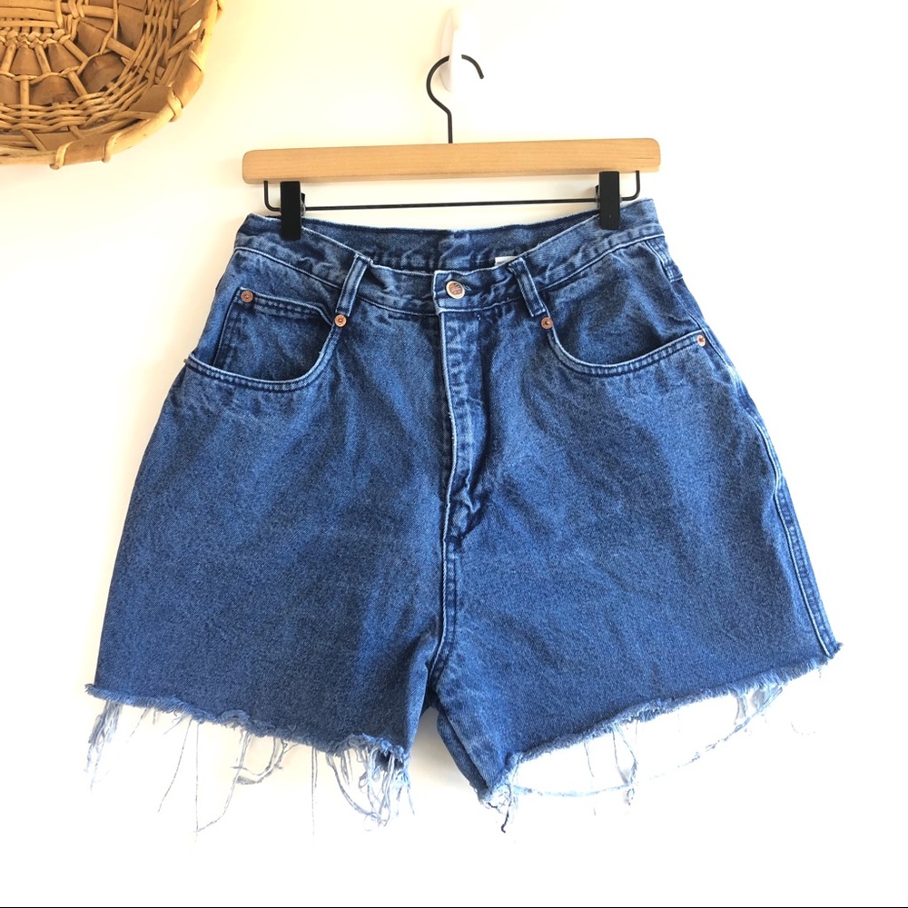 ‼️SOLD‼️Bill Blass Vintage Super High Rise Cutoff Shorts